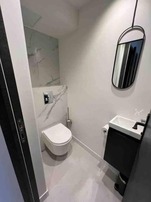 Suite Luxe Jacuzzi Канны Экстерьер фото